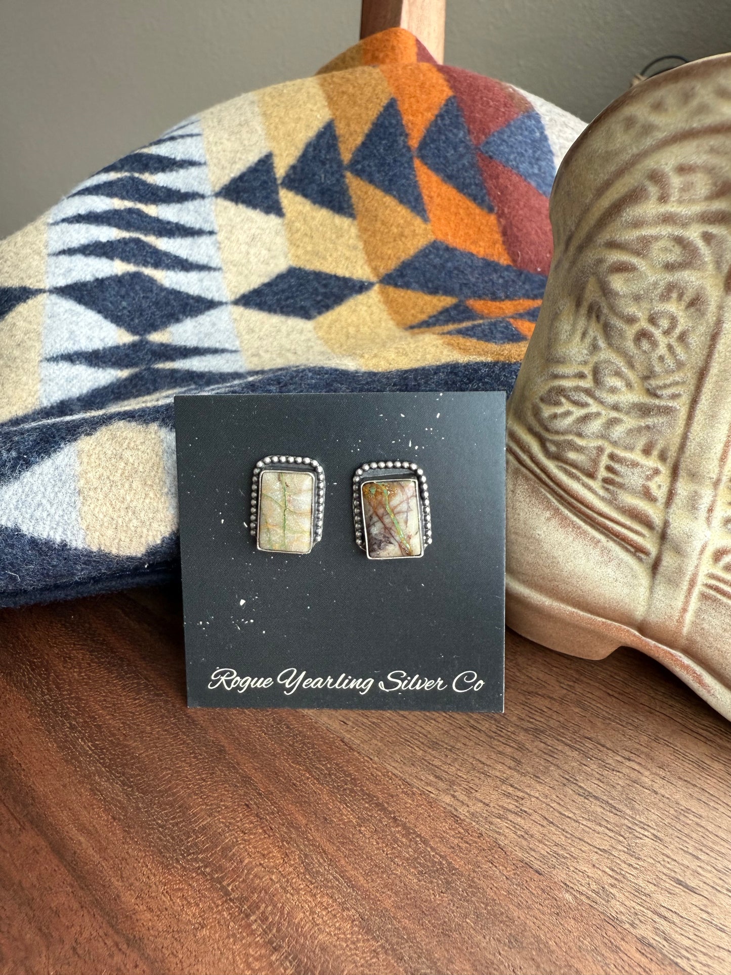 Royston Ribbon Stud earrings