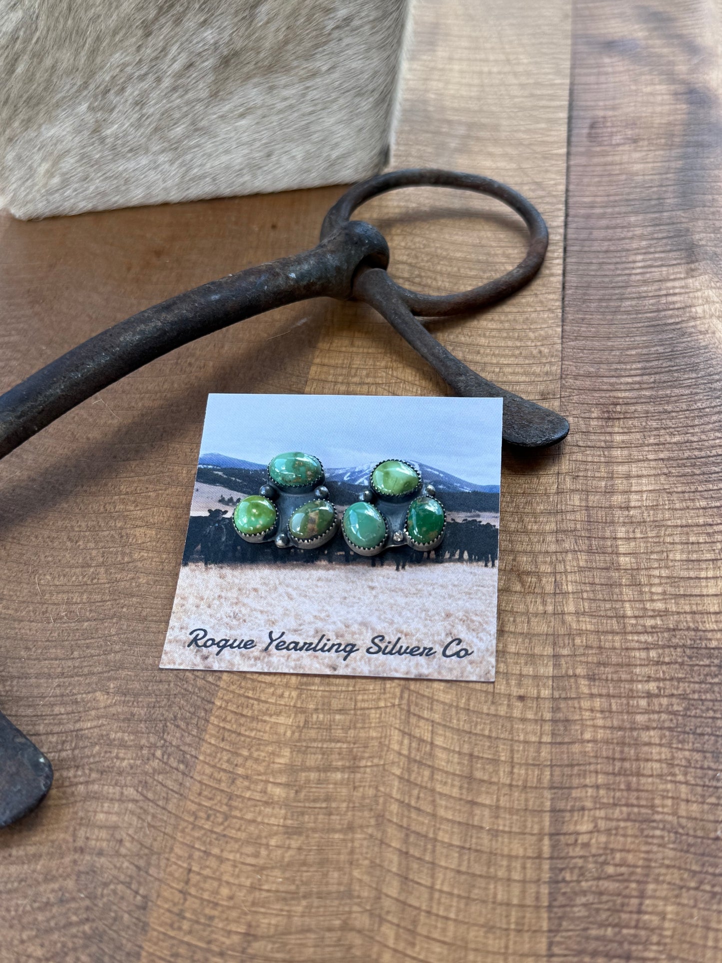 Sonoran three stone clusters