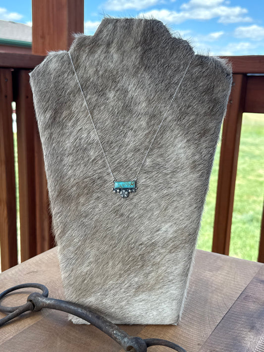 Kingman bar necklace