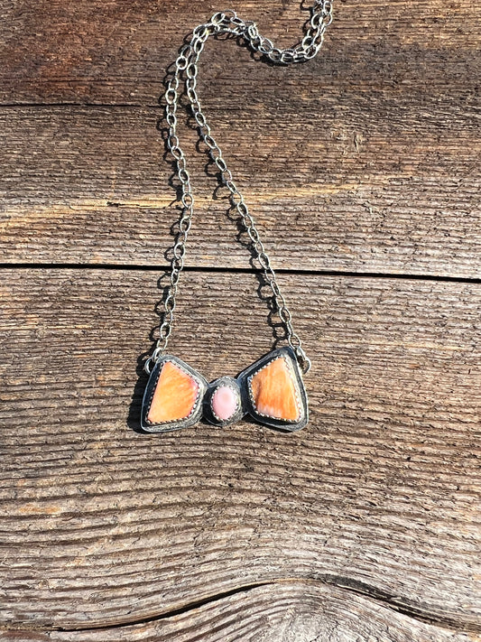 Bow tie necklace