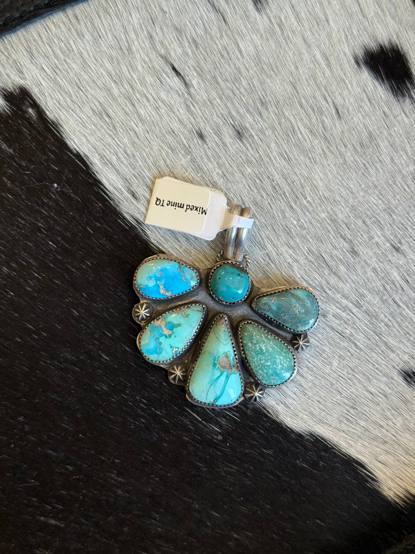 Mixed mine pendant